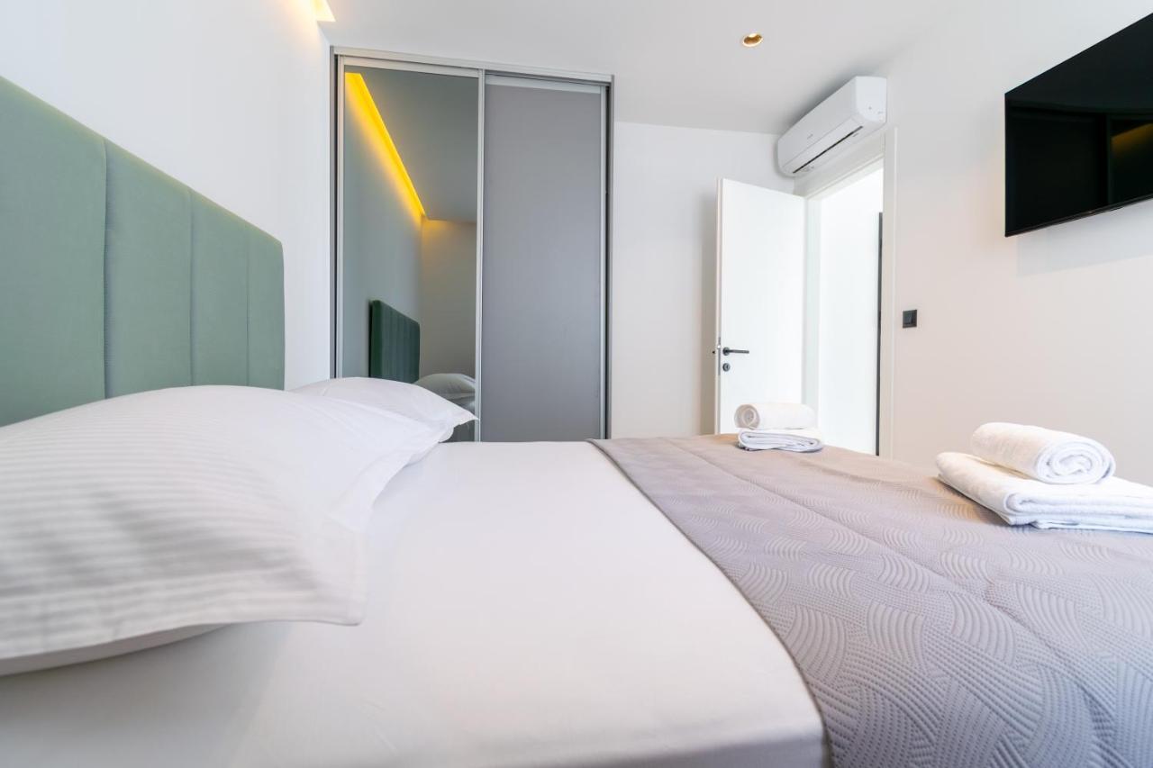 Apartmani Pino Baška Voda المظهر الخارجي الصورة