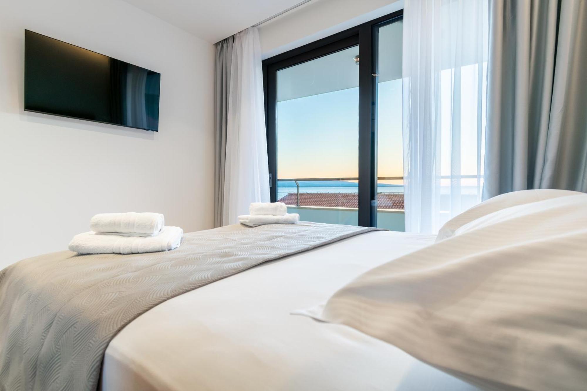 Apartmani Pino Baška Voda المظهر الخارجي الصورة